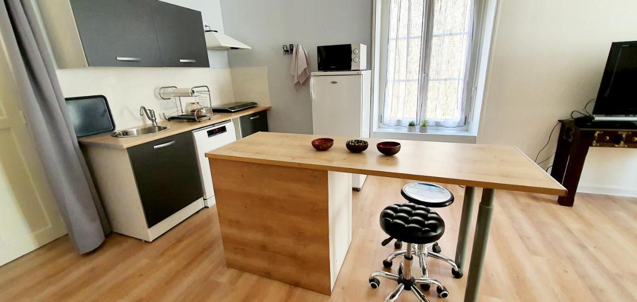 Artistique Apartment Sille-le-Guillaume Ngoại thất bức ảnh
