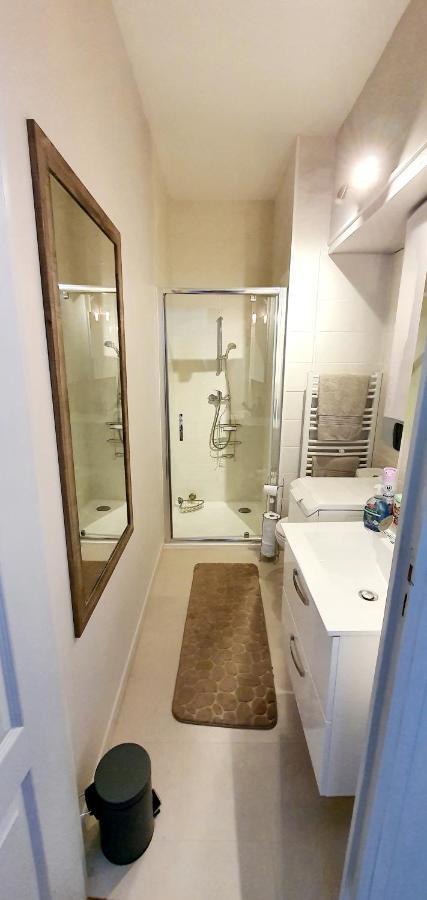Artistique Apartment Sille-le-Guillaume Ngoại thất bức ảnh